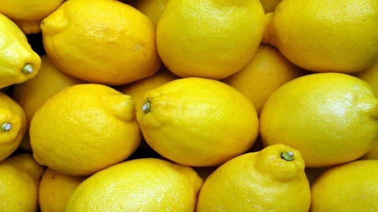 هل الليمون يرفع الضغط