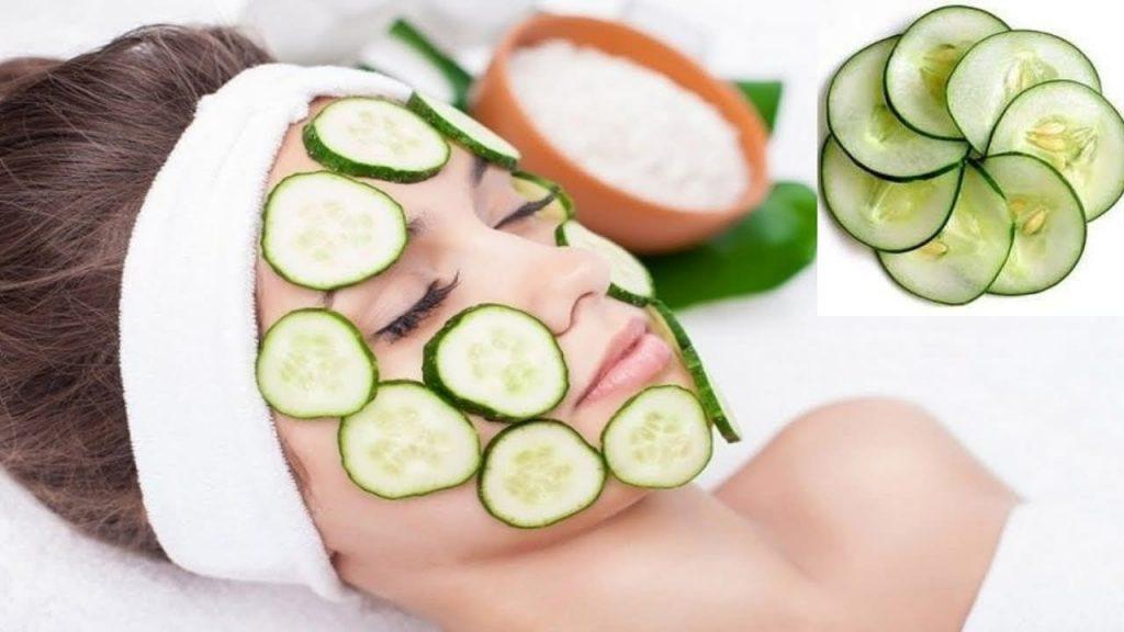 تنظيف الوجه من المكياج بمواد طبيعية تنظيف الوجه من المكياج بمواد طبيعية