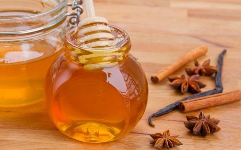 العسل مع القرفة لإنقاص الوزن